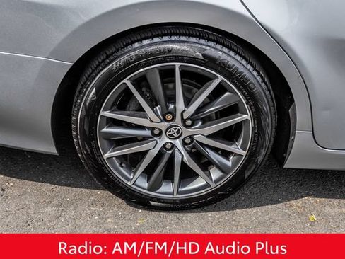 Used 2022 Toyota Camry XLE FWD image 7
