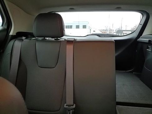 Used 2022 Buick Encore GX Preferred w/ Sport Touring Package image 24