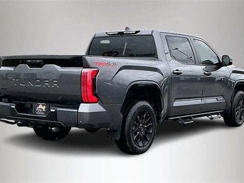 Used 2024 Toyota Tundra Platinum image 5
