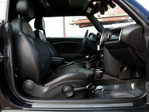 Used 2014 MINI Cooper S image 42