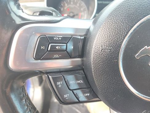 Used 2020 Ford Mustang Premium image 20