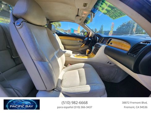 Used 2004 Lexus SC 430 Convertible RWD image 16
