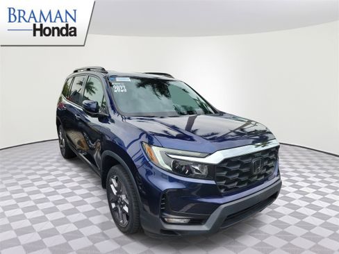 Certified 2023 Honda Passport EX-L image 2