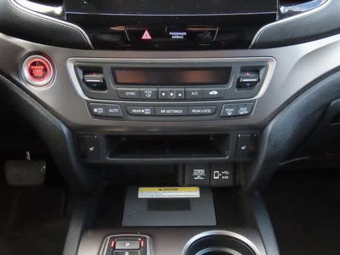 Used 2022 Honda Pilot Special Edition image 21