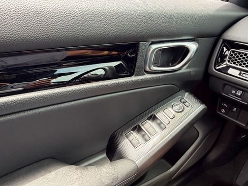 Used 2024 Honda Civic Sport Touring image 27