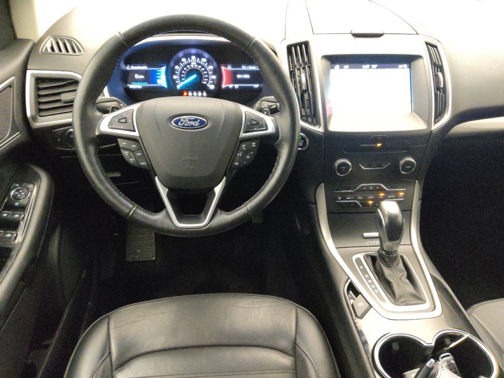 Used 2017 Ford Edge SEL w/ Equipment Group 201A AWD/4WD image 22