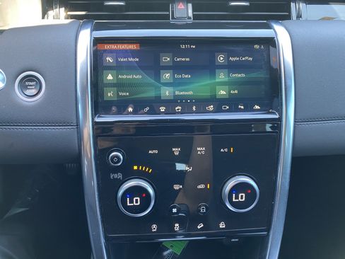 Used 2020 Land Rover Discovery Sport AWD/4WD image 16