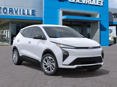 New 2027 Chevrolet Bolt LT w/ Comfort Package FWD image 7