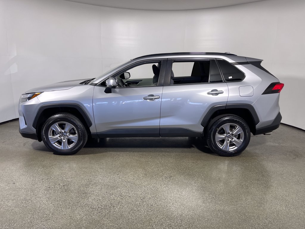Certified 2023 Toyota RAV4 XLE FWD image 6