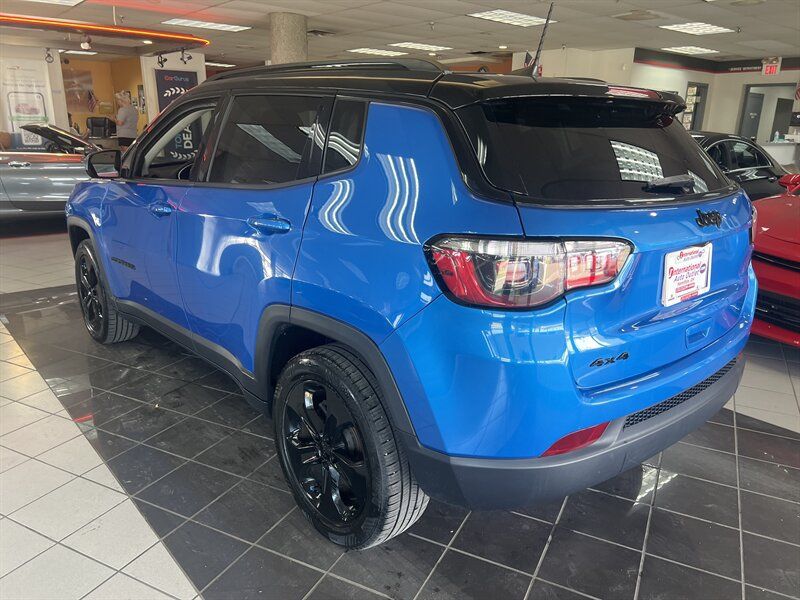 Used 2018 Jeep Compass Latitude w/ Popular Equipment Group AWD/4WD image 8
