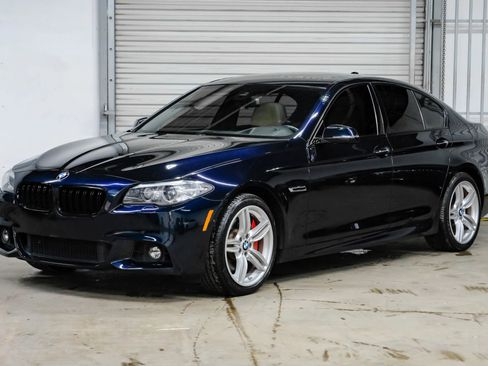 Used 2014 BMW 535i xDrive Sedan AWD/4WD image 7
