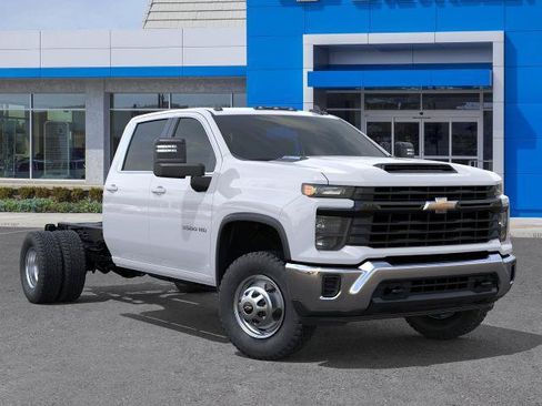 New 2026 Chevrolet Silverado 3500 W/T w/ WT Convenience Package RWD image 7