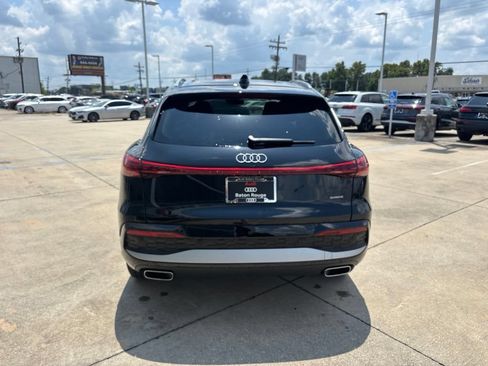 Used 2025 Audi Q5 Premium Plus w/ Premium Plus AWD/4WD image 8