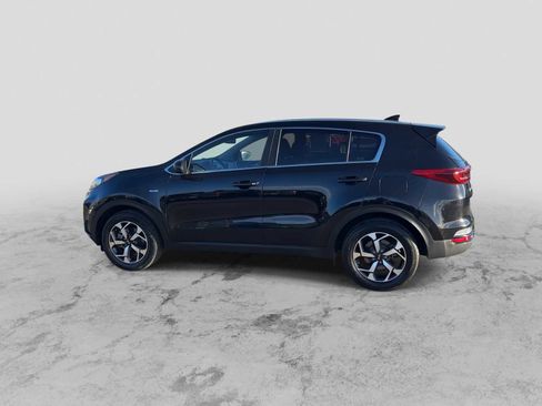 Used 2021 Kia Sportage LX image 5