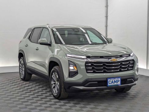 New 2026 Chevrolet Equinox LT image 8