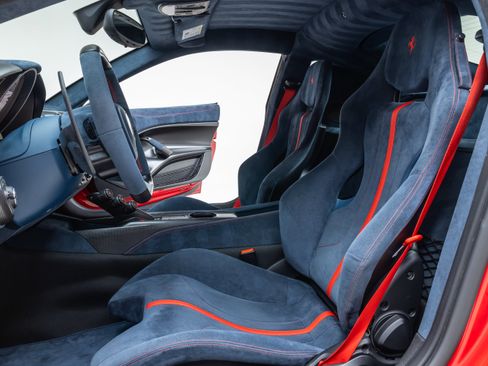 Certified 2017 Ferrari F12tdf image 28