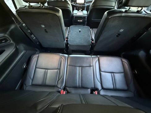 Used 2022 Jeep Wagoneer Series II AWD/4WD image 39