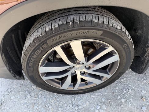 Used 2016 Honda Pilot Elite image 9