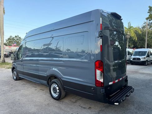 Used 2020 Ford Transit 250 148 High Roof Extended RWD image 3