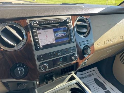 Used 2011 Ford F350 Lariat w/ FX4 Off Road Pkg AWD/4WD image 18