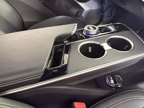 Used 2024 Cadillac Lyriq Luxury w/ LPO, Floor Liner Package image 42