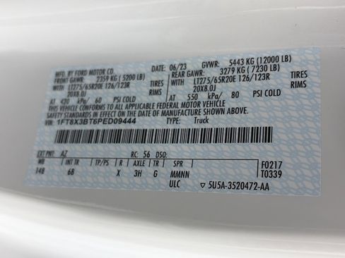 Certified 2023 Ford F350 Lariat w/ Sport Appearance Package image 9