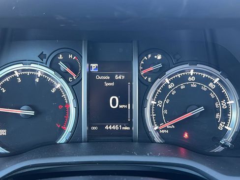 Used 2023 Toyota 4Runner TRD Off-Road Premium w/ Off Road Premium Plus Package image 33