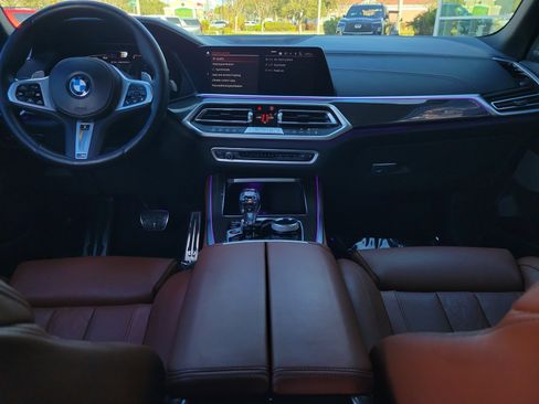 Used 2022 BMW X5 M50i w/ Executive Package image 14