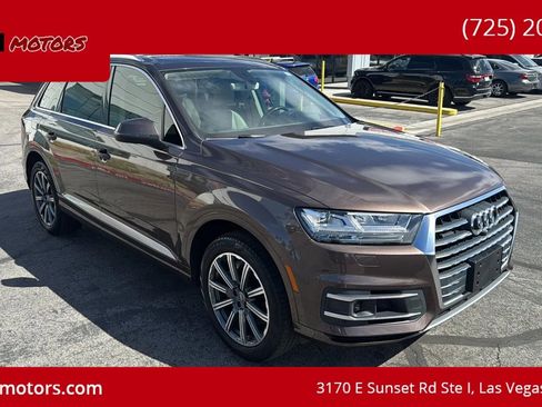 Used 2017 Audi Q7 3.0T Prestige w/ Prestige Package AWD/4WD image 4
