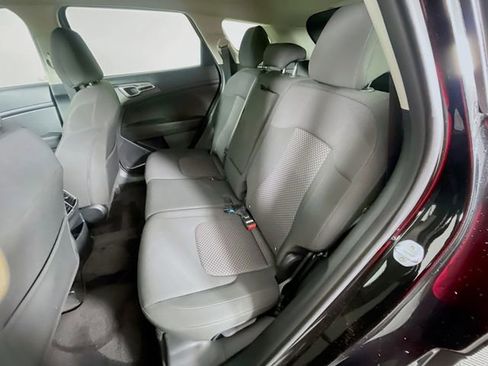Used 2023 Kia Sportage LX FWD image 23