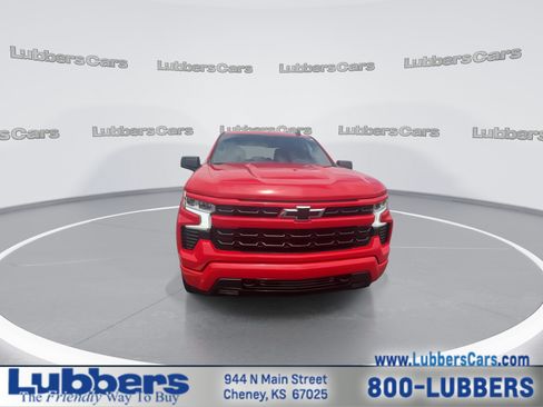 Used 2023 Chevrolet Silverado 1500 RST w/ Z71 Off-Road Package AWD/4WD image 3
