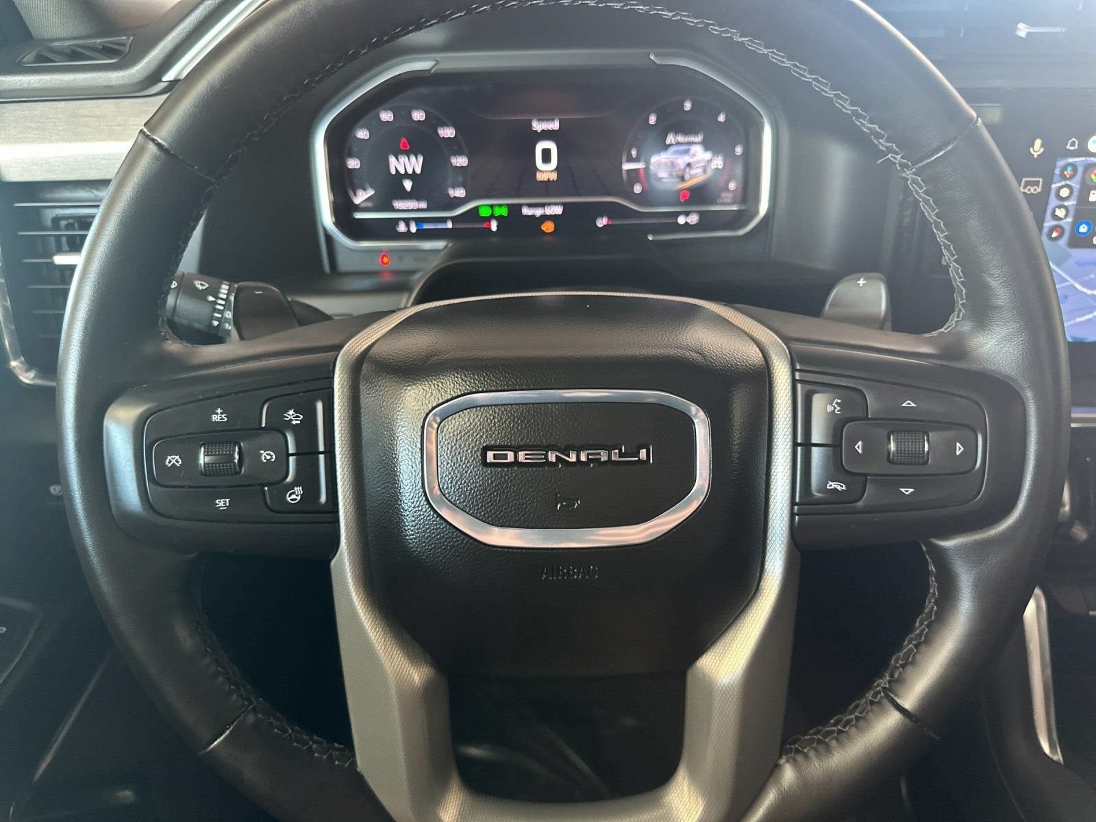 Used 2024 GMC Sierra 1500 Denali AWD/4WD image 26