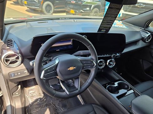 Used 2024 Chevrolet Blazer EV LT AWD/4WD image 6