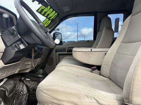 Used 2008 Ford F350 XL image 16