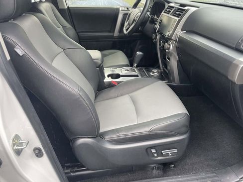 Used 2024 Toyota 4Runner SR5 Premium image 47