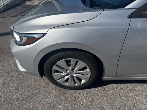 Used 2023 Nissan Sentra S image 11
