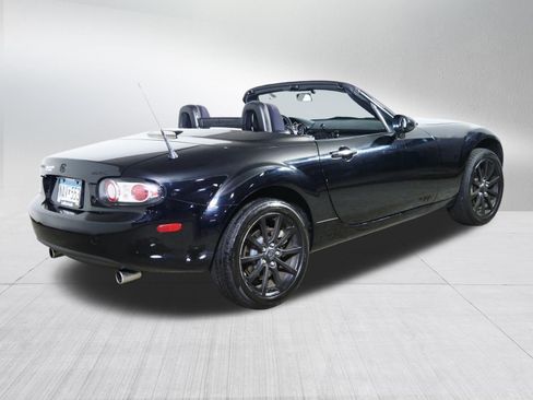 Used 2008 MAZDA MX-5 Miata Touring RWD image 7