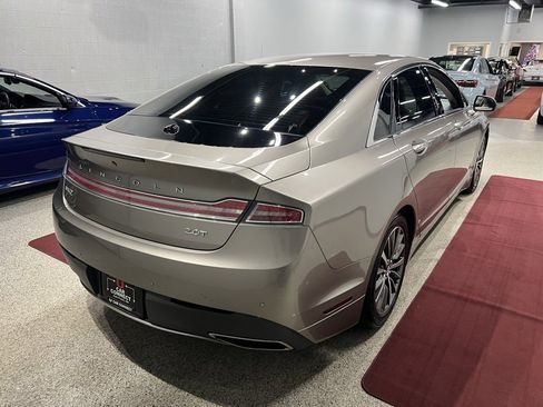 Used 2019 Lincoln MKZ Premiere image 12