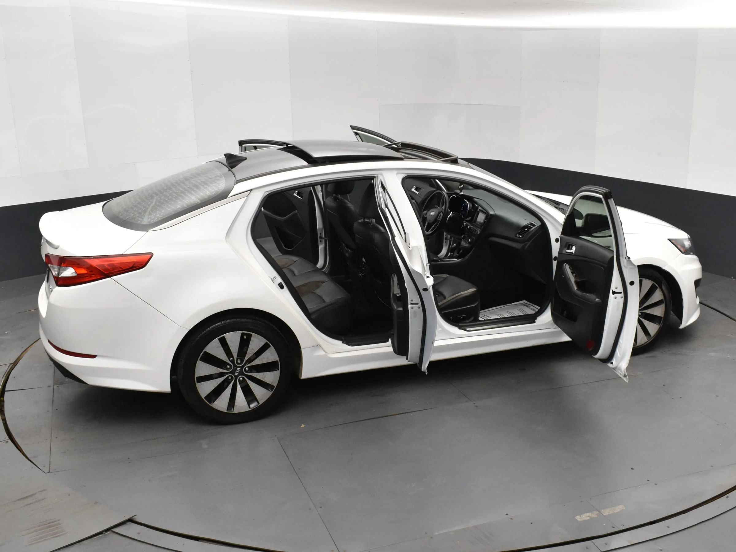 Used 2012 Kia Optima SX w/ Premium Pkg FWD image 6