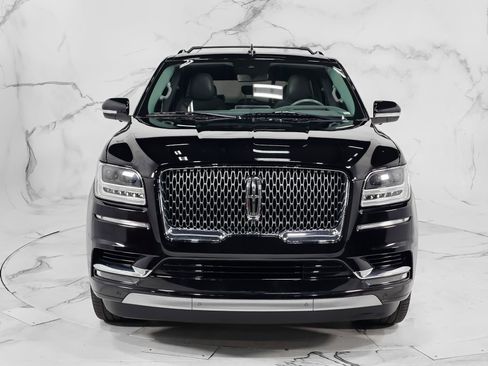 Used 2021 Lincoln Navigator L Reserve w/ Luxury Package AWD/4WD image 7