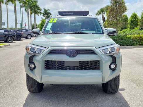 Used 2022 Toyota 4Runner Trail Special Edition AWD/4WD image 2