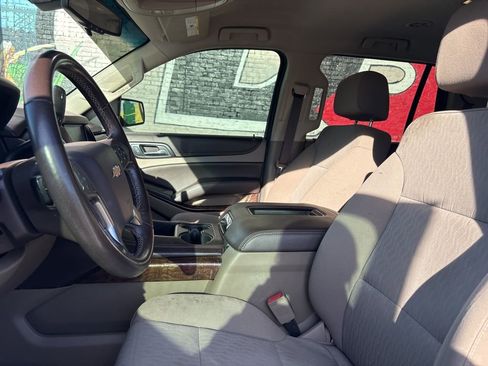 Used 2019 Chevrolet Tahoe LS image 11