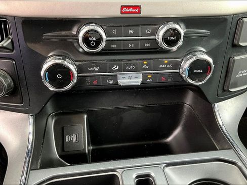 Used 2022 Ford F150 XLT w/ Equipment Group 302A High RWD image 16