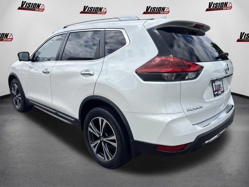Used 2018 Nissan Rogue SL w/ Premium Package AWD/4WD image 9