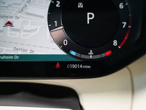 Used 2024 Land Rover Range Rover SE AWD/4WD image 33