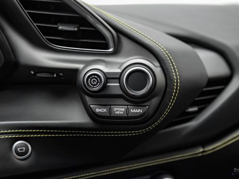 Used 2019 Ferrari 488 GTB RWD image 80