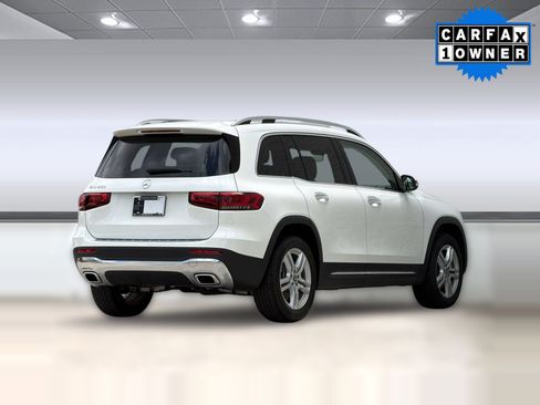 Used 2023 Mercedes-Benz GLB 250 image 9