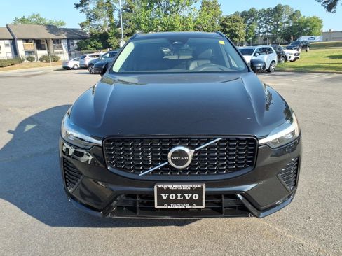 Certified 2024 Volvo XC60 B5 Core w/ Climate Package AWD/4WD image 10