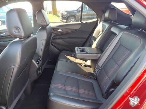 Used 2023 Chevrolet Equinox RS AWD/4WD image 28