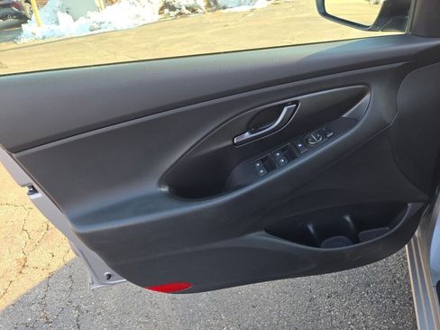 Used 2020 Hyundai Elantra GT N Line image 18